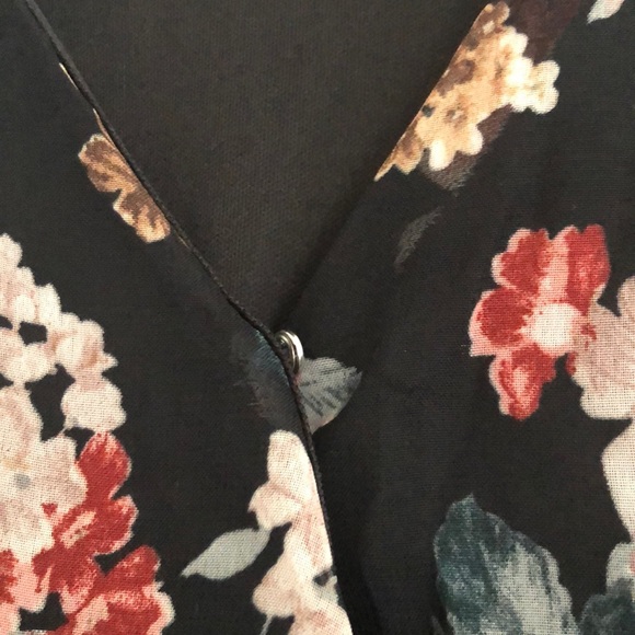 Charlotte Russe long-sleeve floral dress - Picture 3 of 5